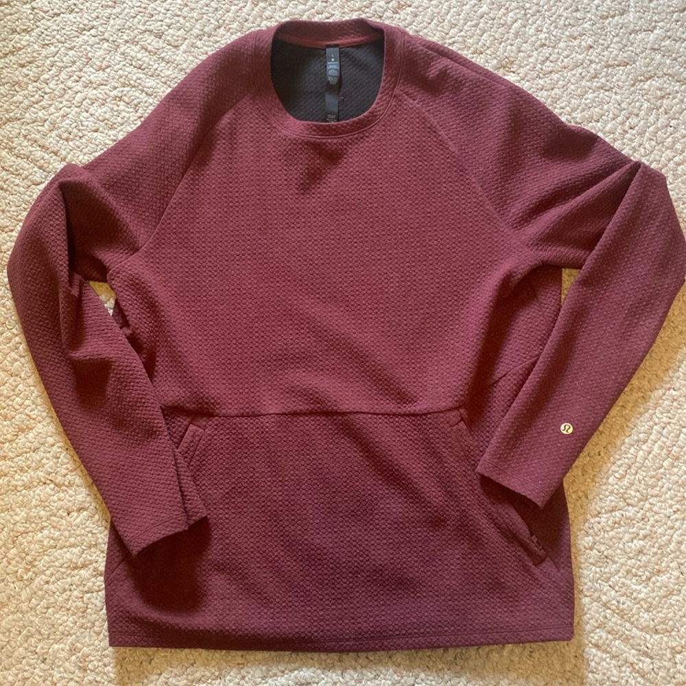 Lululemon At Ease Crew size Large in EUC